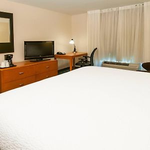 King Room Mobility or hearing accessible